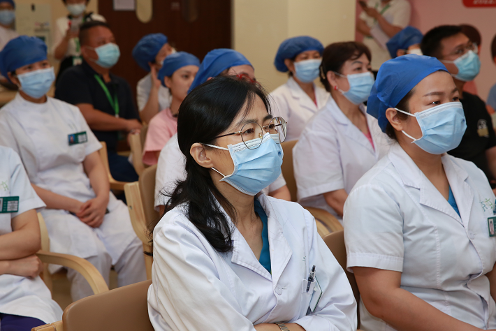 喜悦与感动  2022 守爱计划：第 2000 个远东龙岗宝宝诞生庆典仪式圆满礼成